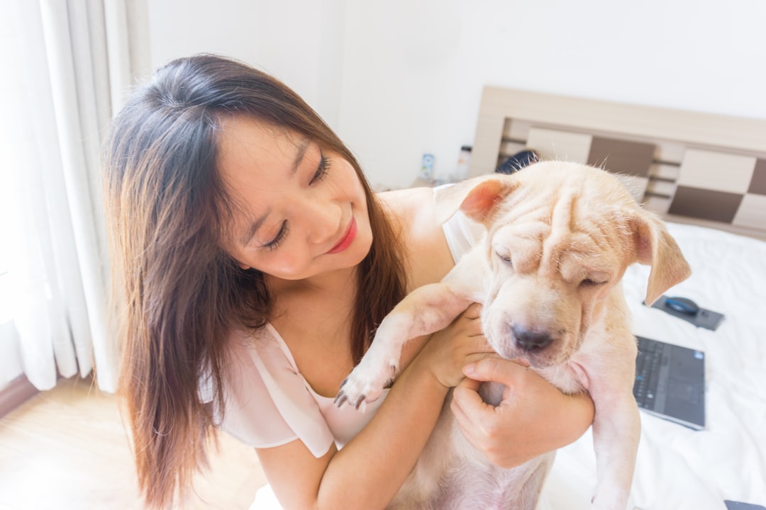 [FREE E-BOOK] 10 Simple Habits for a Healthier, Happier Pet
